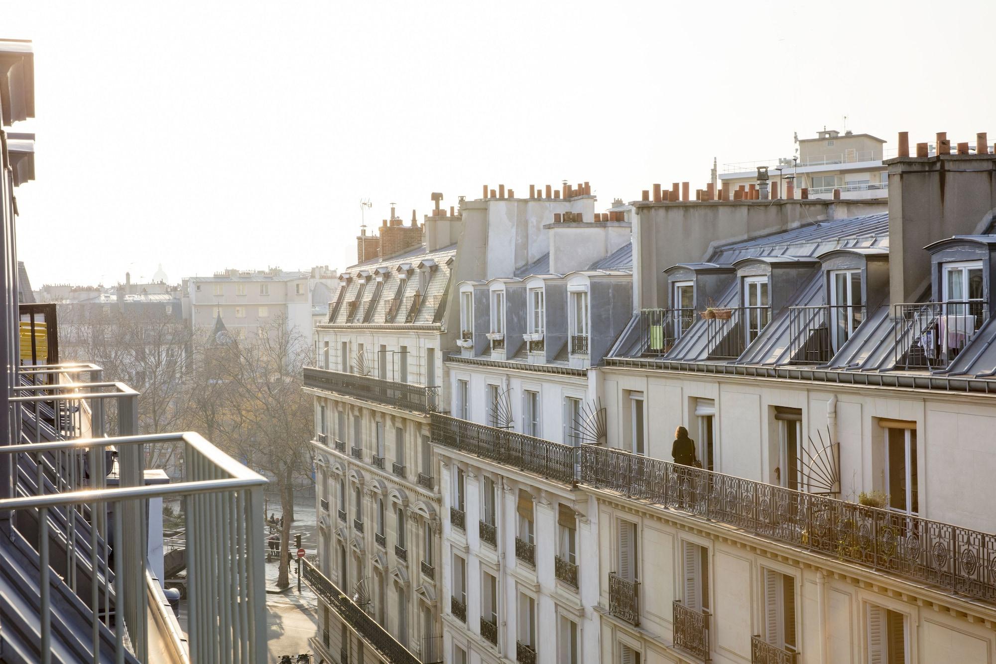 Maison Breguet Париж Екстериор снимка Haussmann apartments in Paris