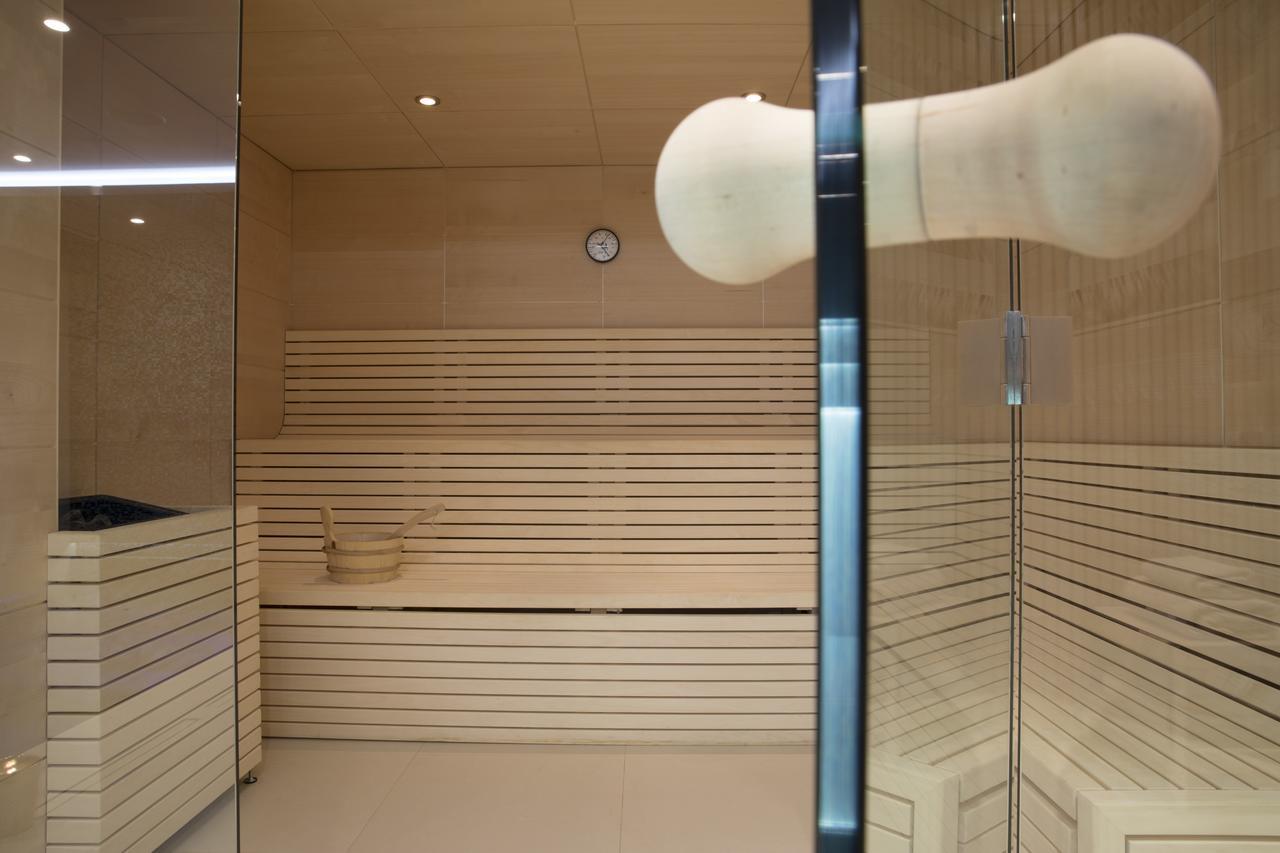 Maison Breguet Париж Екстериор снимка A Finnish sauna