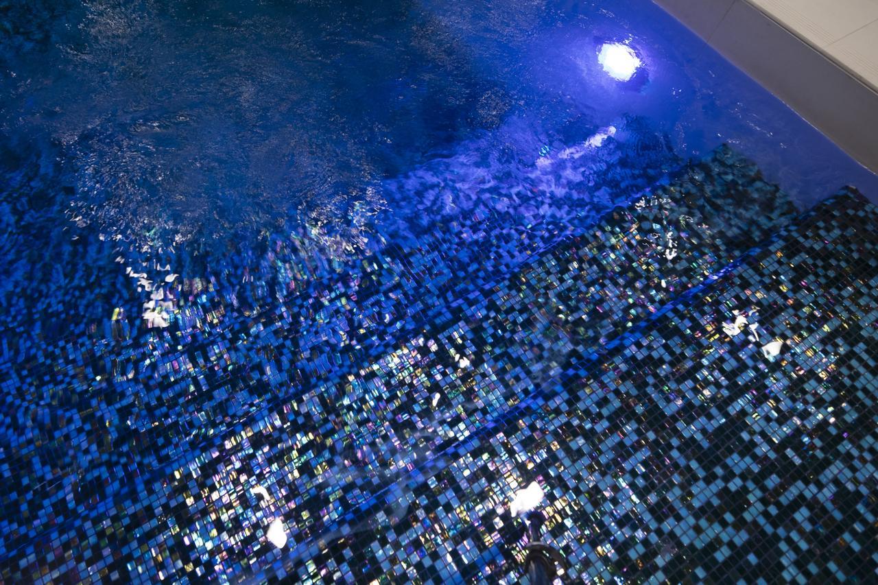 Maison Breguet Париж Екстериор снимка The blue mosaic